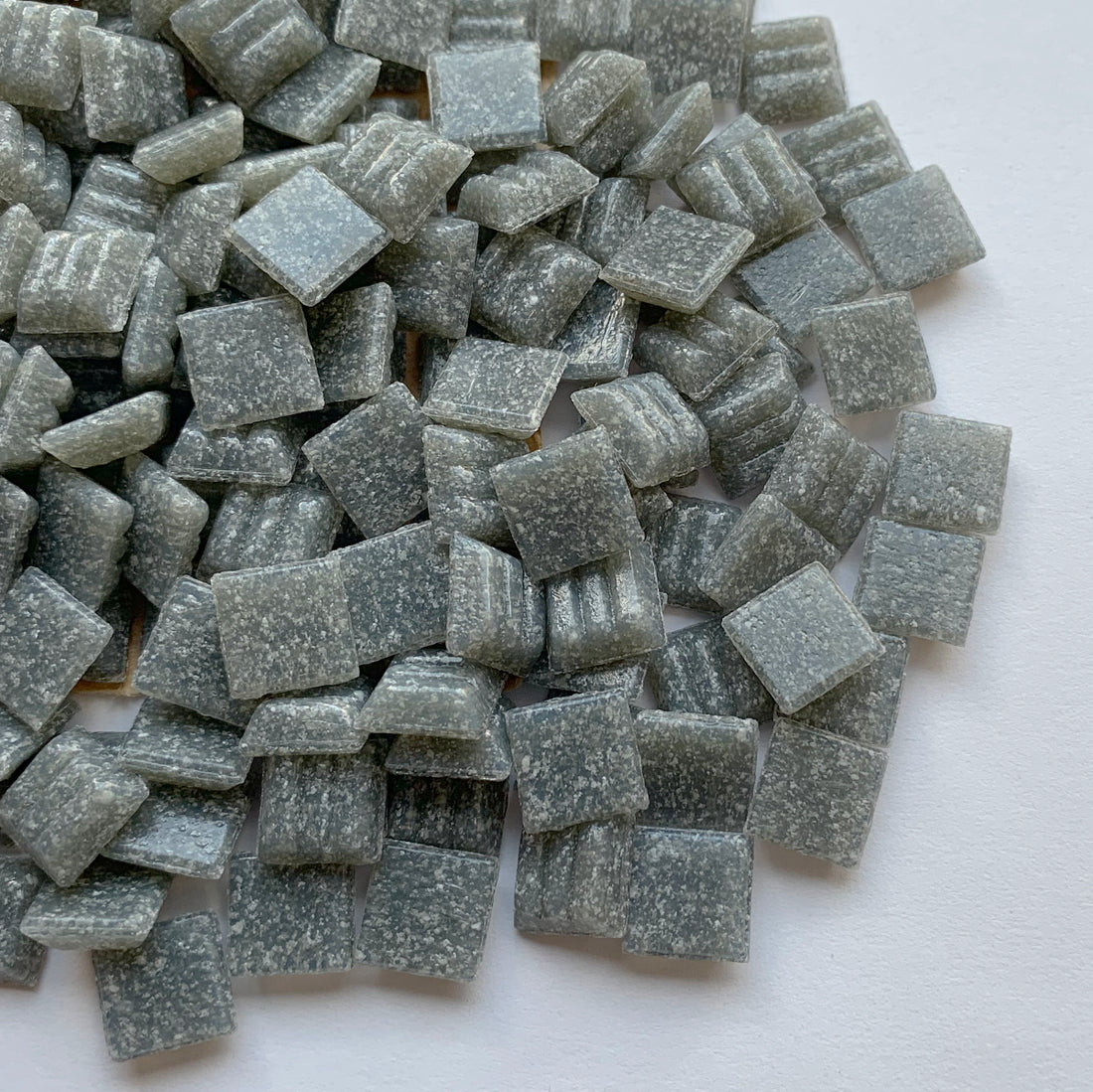 Glasmozaiek 10mm Donkergrijs (los)