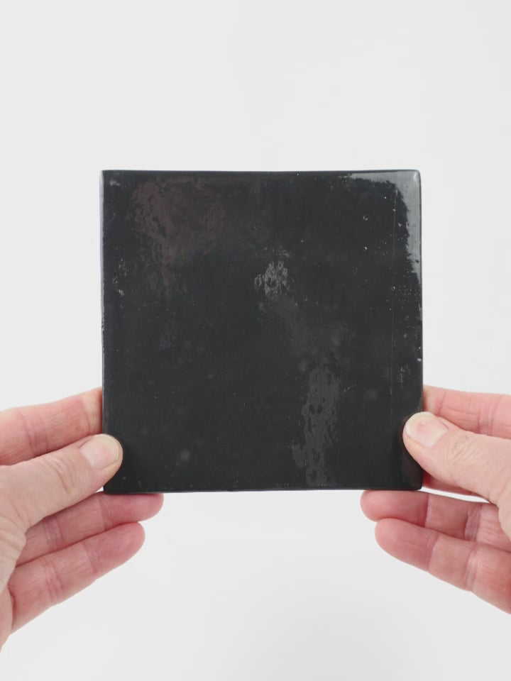 Video showing Morasutti Smalti mosaic tile – grey – 11.5 x 11.5 cm, rotated to show full tile