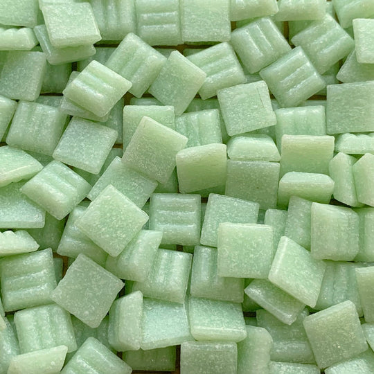 Classic Vitreous 10mm  Pistachio