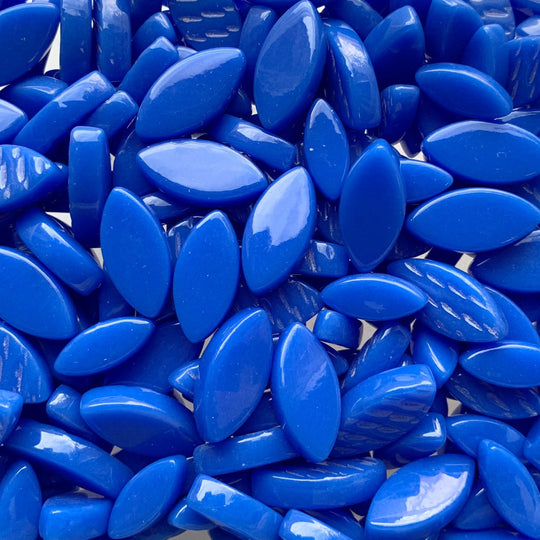 Petals Brilliant Blue