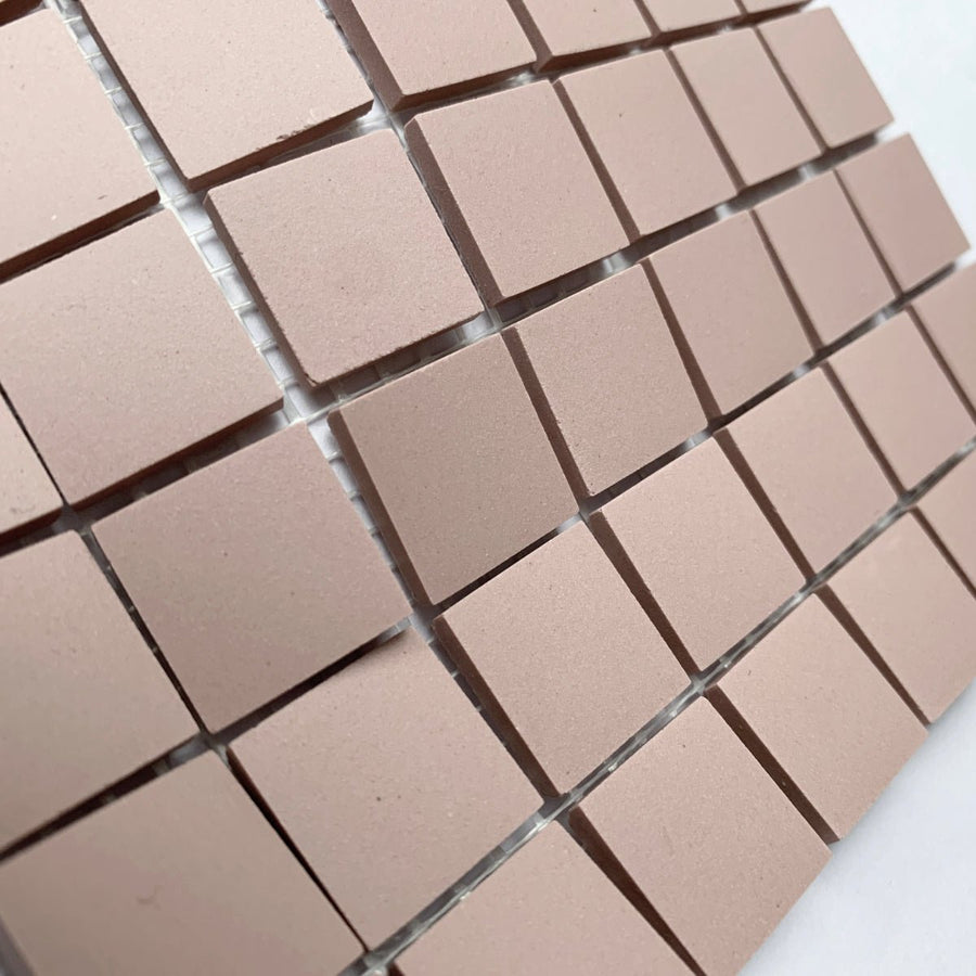 Winckelmans Rose – matte mozaïektegels van 20x20 mm op gaas